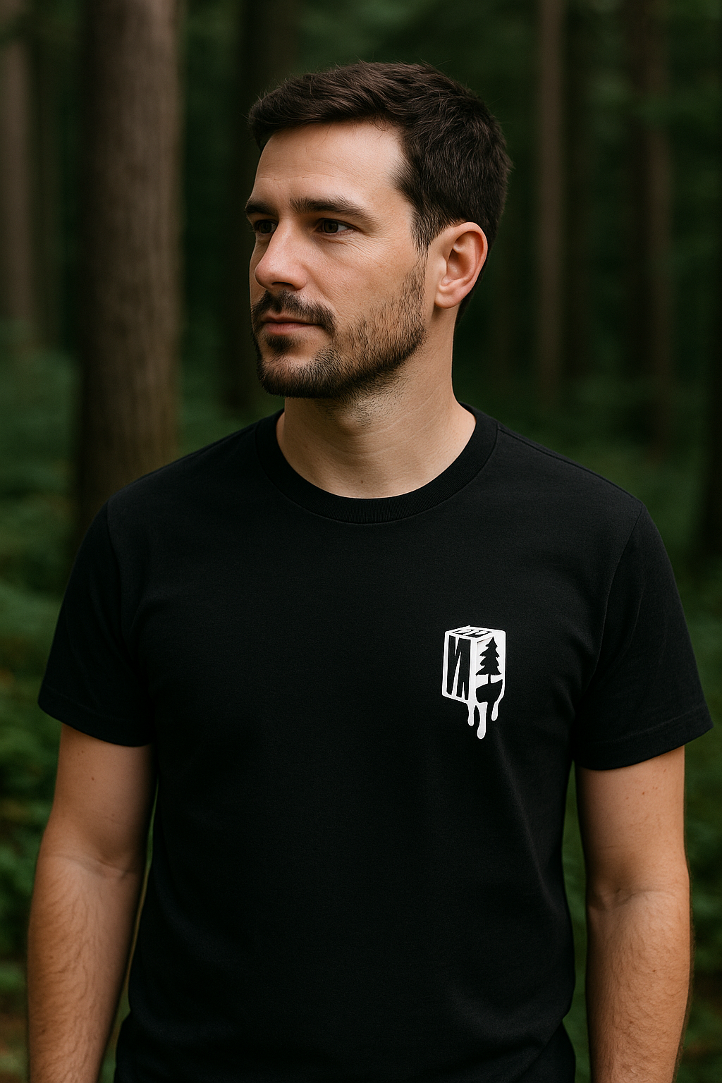 Wood & Resin T-Shirt – Natur trifft Streetstyle